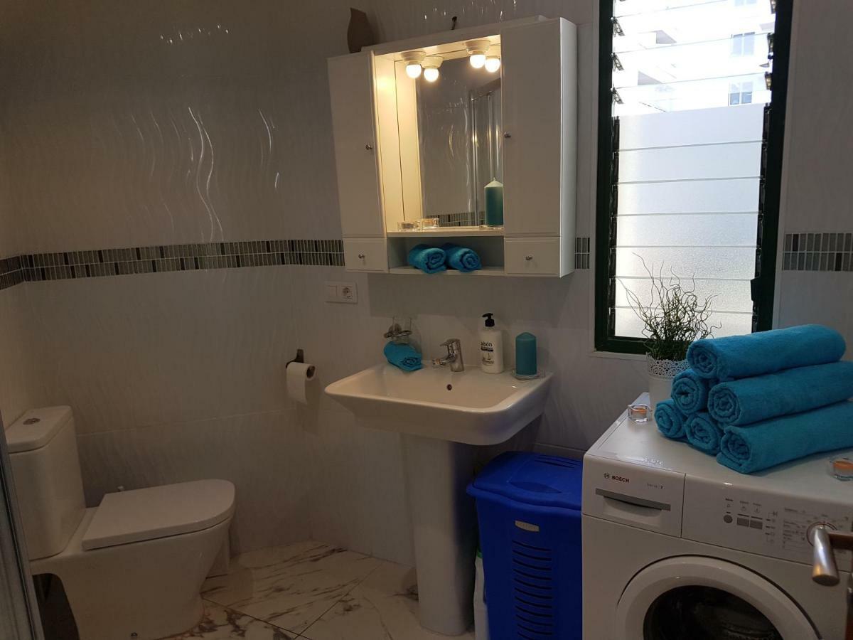 Apartment Casa Palmera Only 150 Meters To The Beach, Heated Pool, Wifi, Sat-Tv, Balcony With Poolview Arona  Luaran gambar